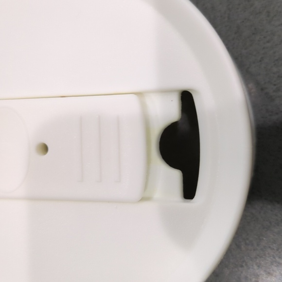 ILids ball jar lid alternative for drinking and pouring - Picture 3 of 6